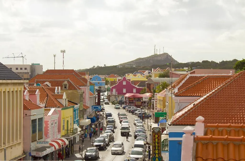 Curacao Suites Hotel Виллемстад 3*,